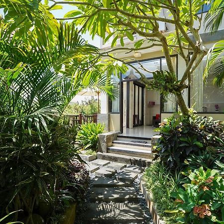 OYO 2321 Griya Shanti Homestay Ketewel Dış mekan fotoğraf