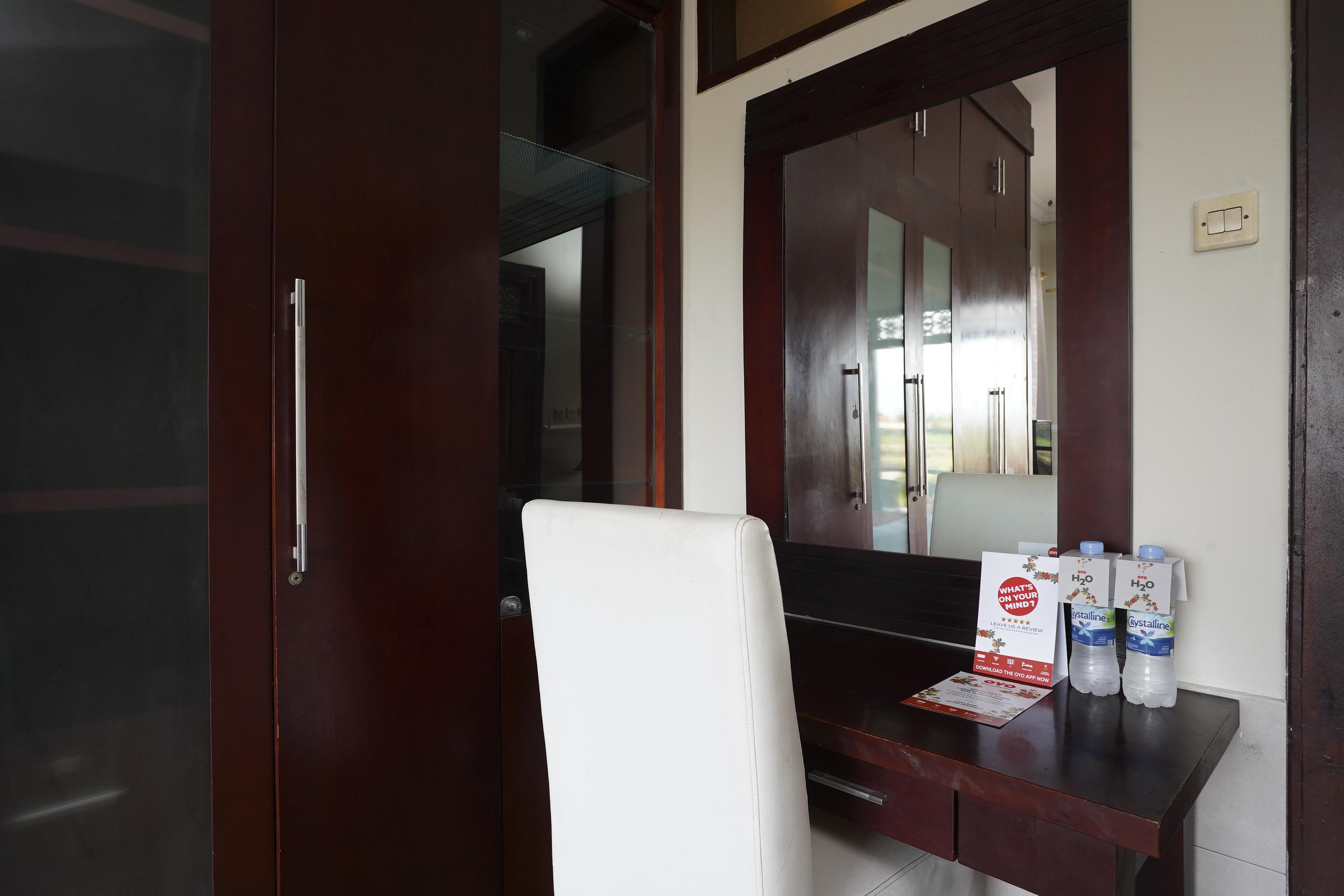OYO 2321 Griya Shanti Homestay Ketewel Dış mekan fotoğraf