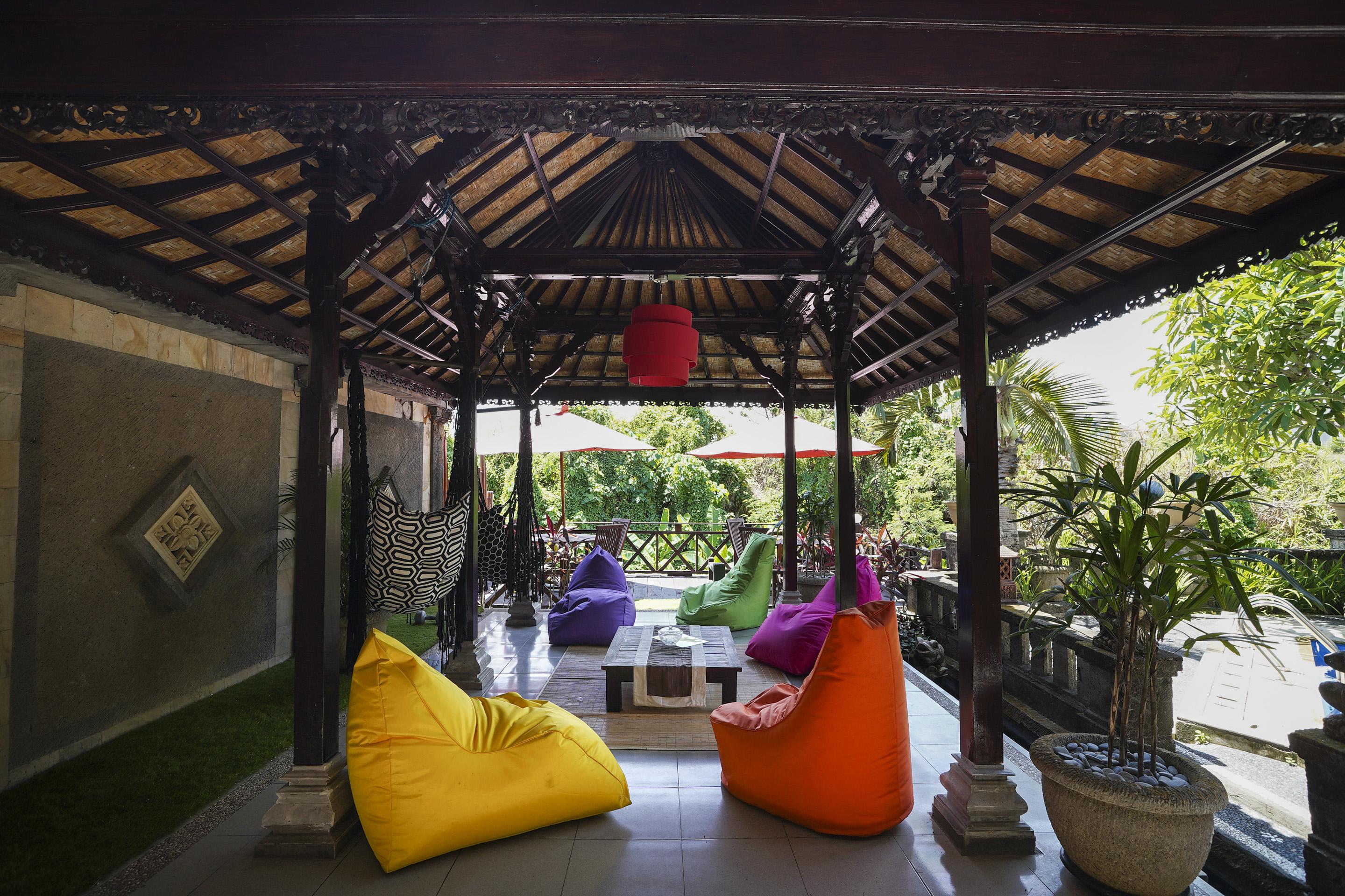 OYO 2321 Griya Shanti Homestay Ketewel Dış mekan fotoğraf