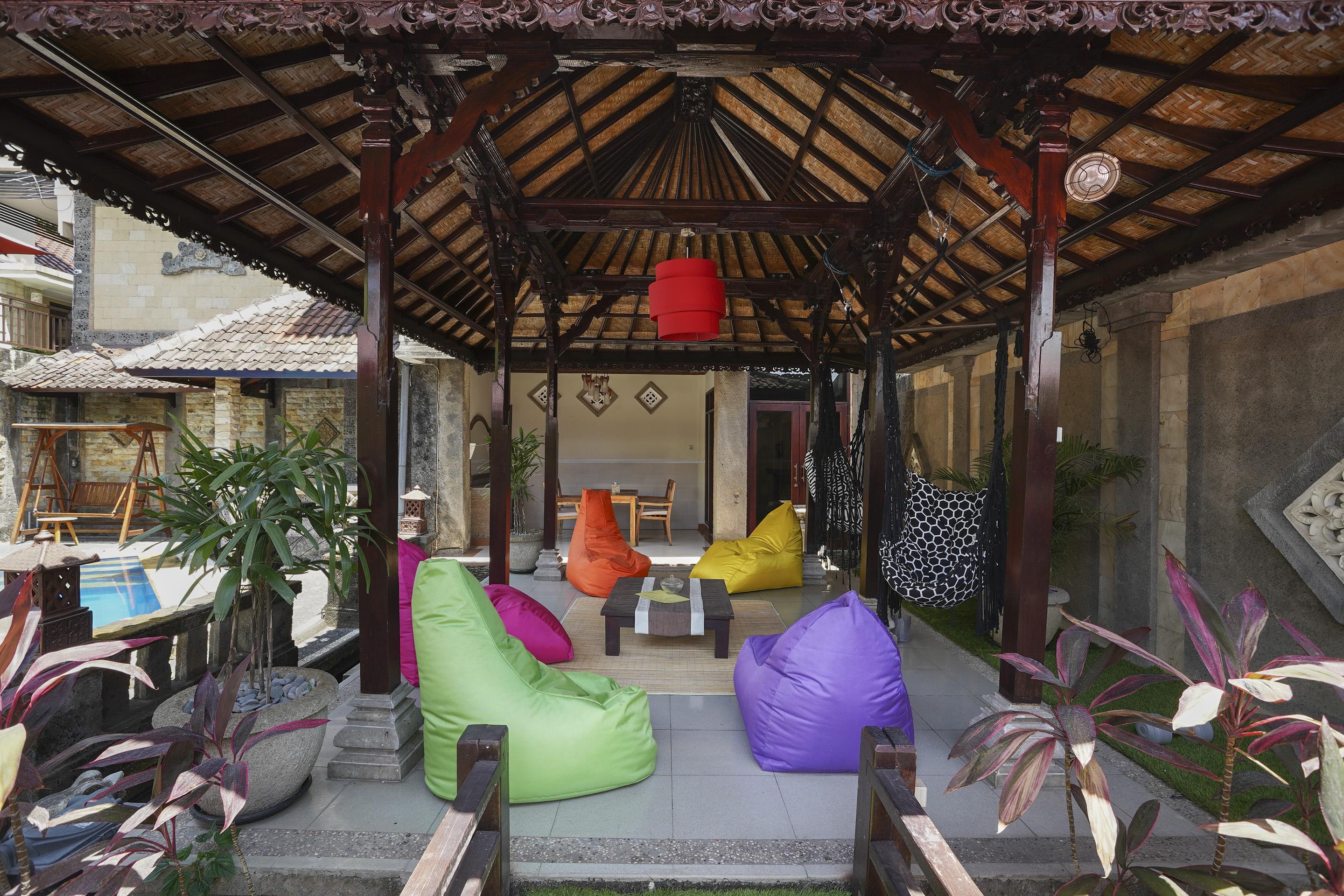 OYO 2321 Griya Shanti Homestay Ketewel Dış mekan fotoğraf
