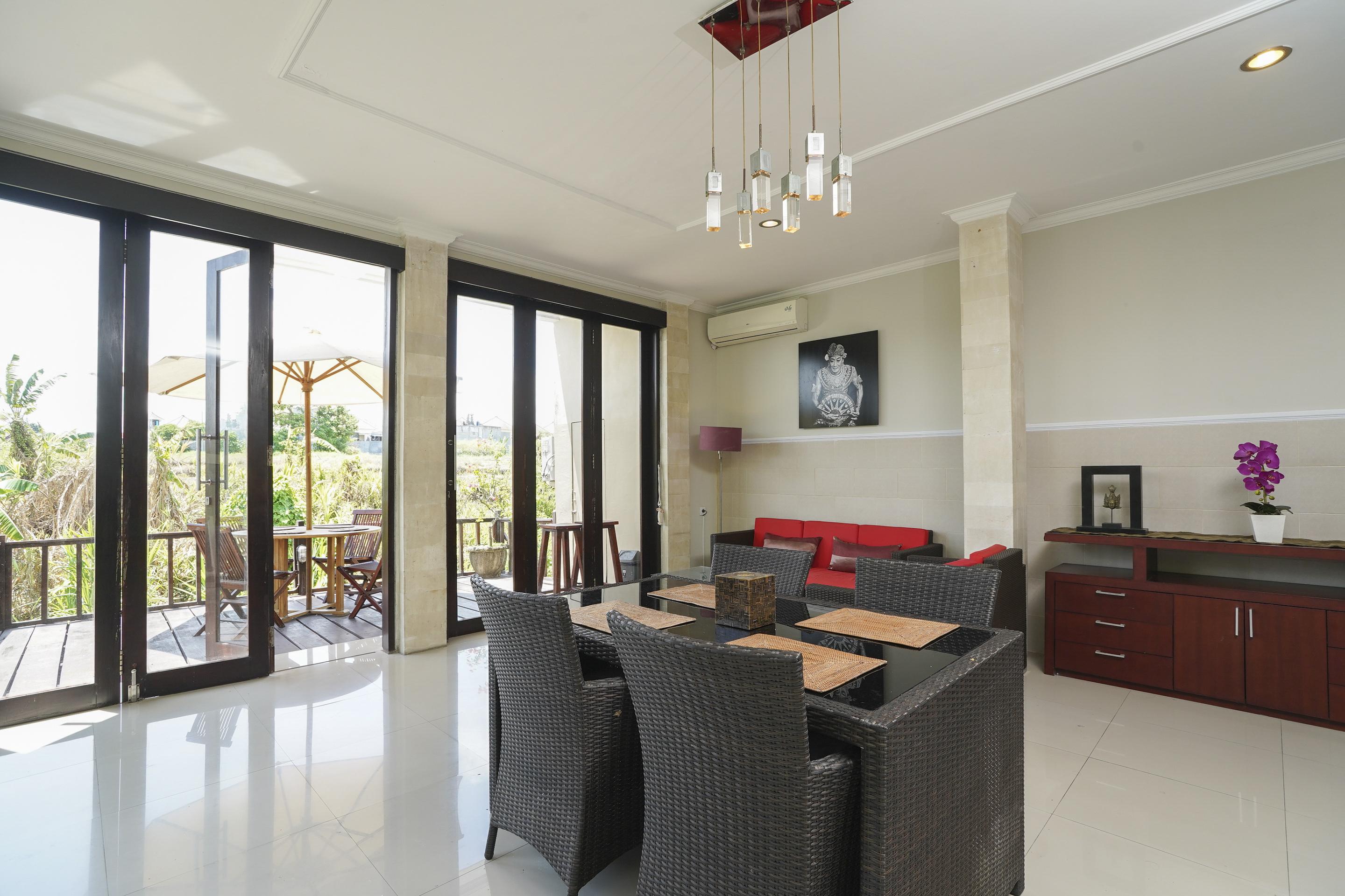 OYO 2321 Griya Shanti Homestay Ketewel Dış mekan fotoğraf