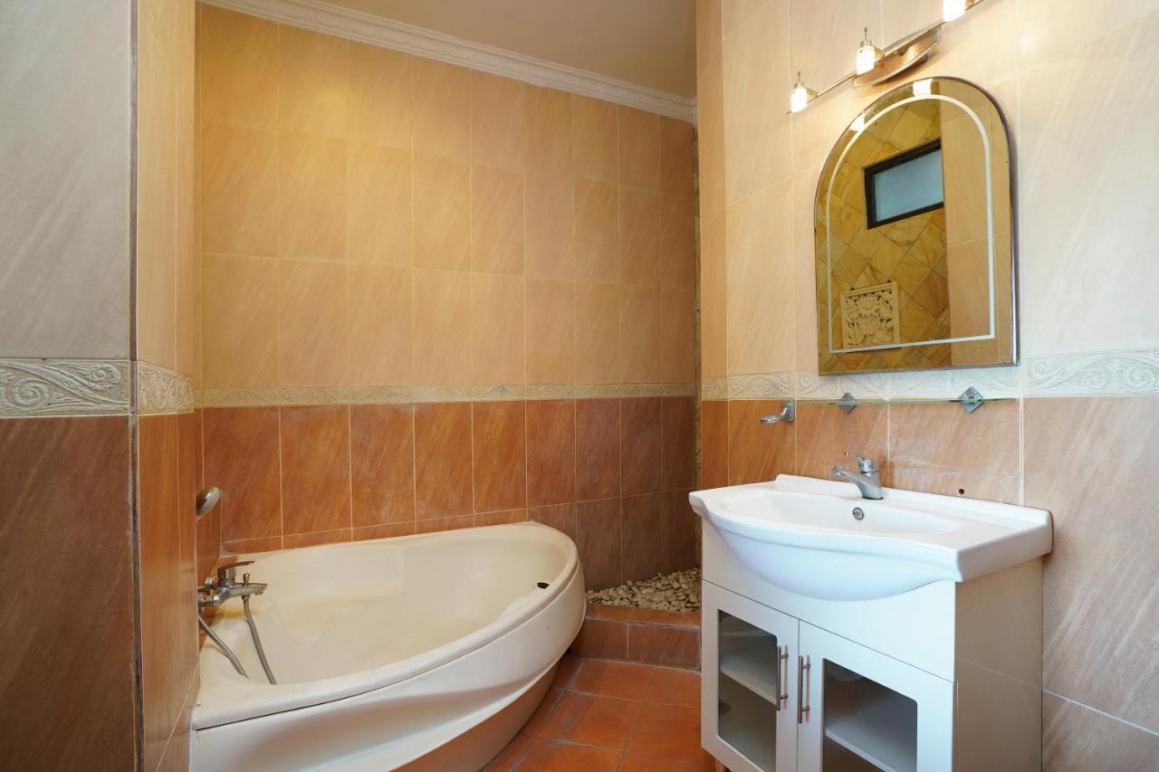 OYO 2321 Griya Shanti Homestay Ketewel Dış mekan fotoğraf