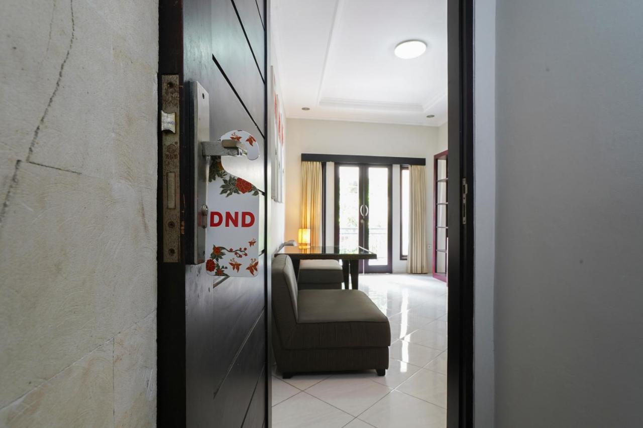 OYO 2321 Griya Shanti Homestay Ketewel Dış mekan fotoğraf